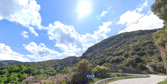 Vuelca una autocaravana en Burgos con dos heridos, uno de ellos atrapado