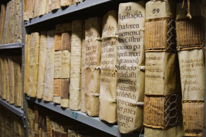 Los primeros ecos escritos del Burgos naciente