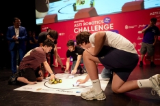 Burgos reúne a más de un centenar de jóvenes talentos de la robótica en una gran final nacional