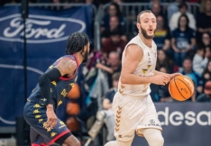 El San Pablo Burgos vence en Andorra y acaricia la permanencia (83-85)