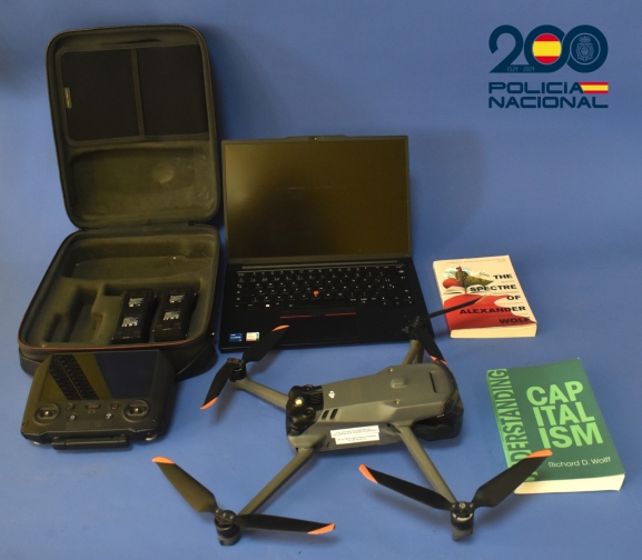 Recuperados un dron y un ordenador portátil después de la detención del presunto ladrón