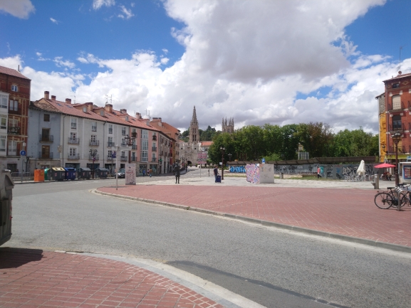 Herido un motorista en la Plaza Vega de Burgos