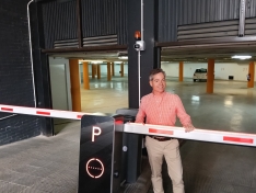 El Mercado G-9 estrenará en los próximos días un aparcamiento gratuito con control de acceso para facilitar las compras
