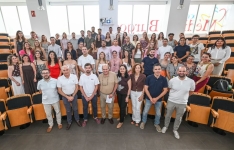 El Colegio de Médicos de Burgos recibe a 80 nuevos MIR
