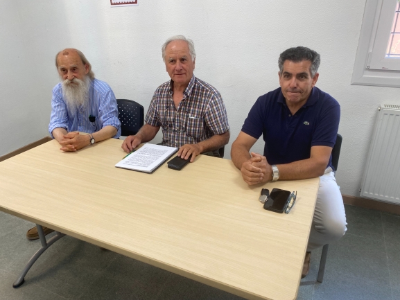 Vecinos de la Barriada de los Ríos llevarán a la Fiscalía por falta de seguridad la nueva ubicación de las Barracas