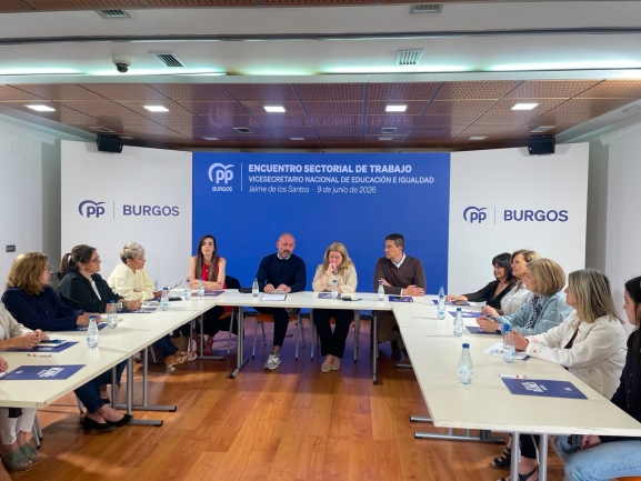 Jaime de los Santos acusa al Gobierno de vaciar de contenido las políticas de igualdad y reivindica el compromiso del PP con el feminismo