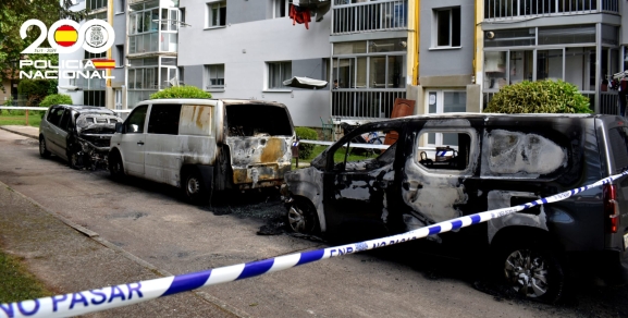 Detenido en Burgos por provocar dos incendios por venganza que calcinaron cuatro vehículos