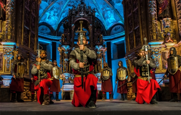 Oña rinde homenaje a quienes dan vida al Cronicón