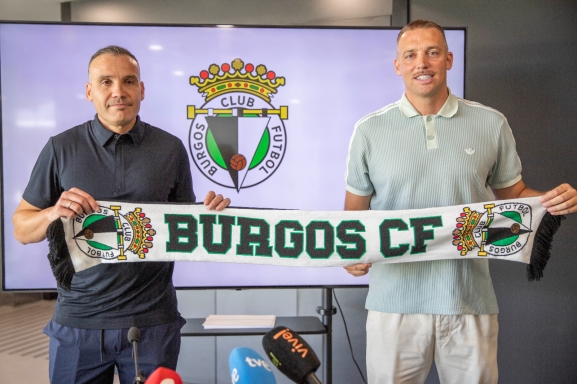 Sergio Francisco se muestra ilusionado con su llegada al Burgos CF