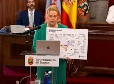 Ayala reivindica tres años de inversiones frente a una oposición que denuncia una ciudad "paralizada" y "desilusionada"
