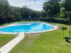 Las piscinas de verano de San Amaro abren este jueves con un mes y medio de adelanto tras las obras
