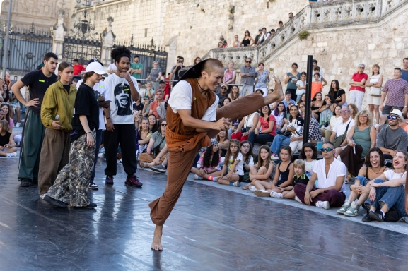 La danza urbana y el arte callejero protagonizan el Certamen Burgos & Nueva York