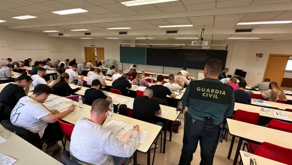 175 aspirantes de Burgos se examinan para ingresar en la Guardia Civil