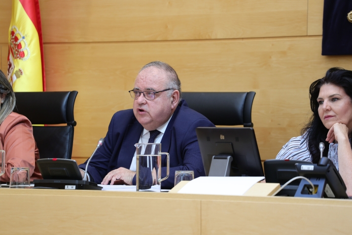 La Junta apuesta por una sanidad más integrada y denuncia la falta de una financiación autonómica justa