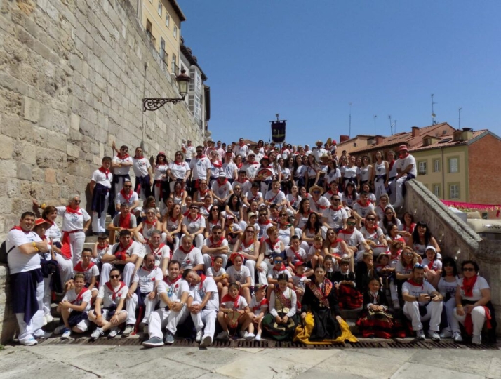 Malestar entre las peñas de Burgos por el cambio de recorrido de la tradicional bajada durante los Sampedros
