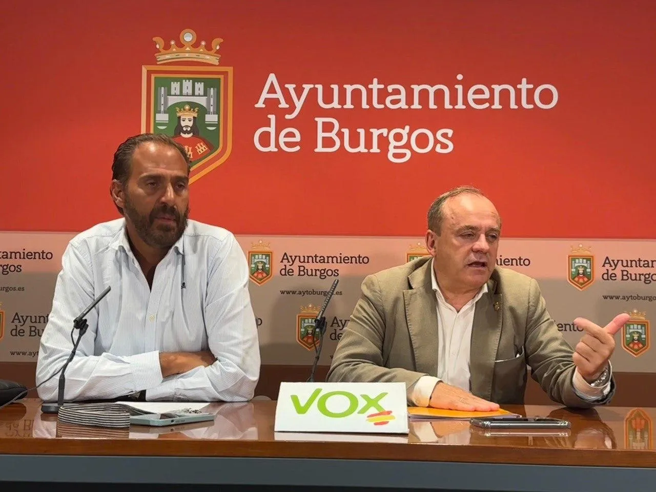Vox Burgos pide reducir las asignaciones económicas que perciben los grupos municipales