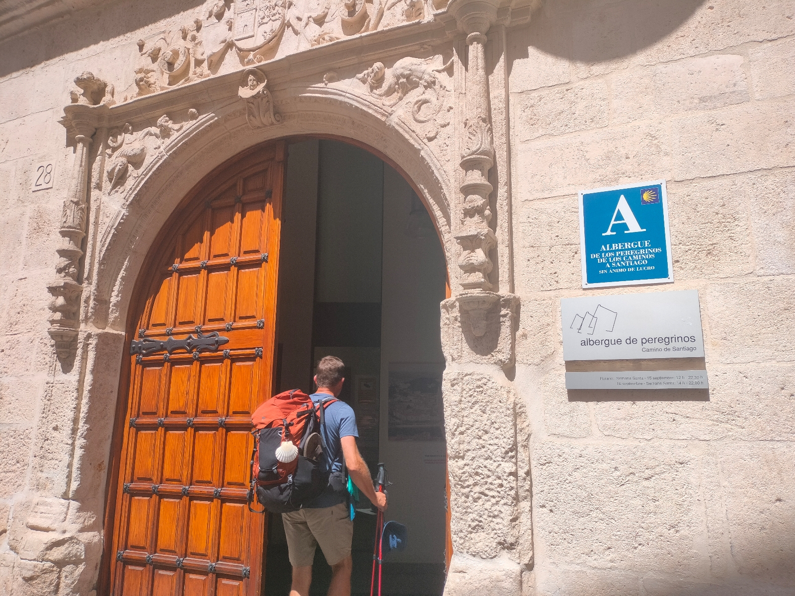 Peregrinos reclaman señalizar la ruta por la vega del río para evitar nueve kilómetros de asfalto por el Polígono Industrial de Burgos