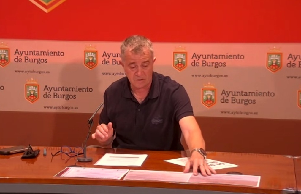 El PSOE denuncia que las piscinas municipales de Burgos llevan seis meses sin la desinfección obligatoria contra plagas