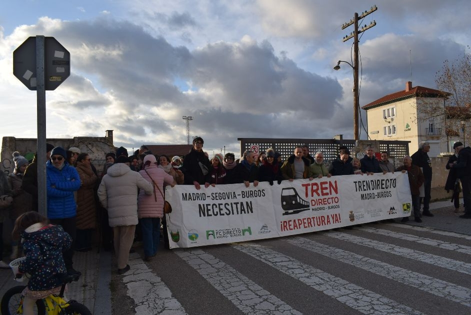 La Plataforma por el Tren Directo de Burgos avanza hacia la profesionalización 
