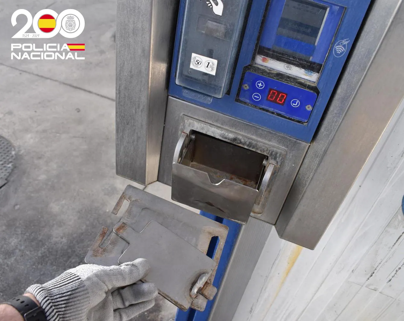 Detenido en Miranda por robar en las máquinas de lavado de una gasolinera durante la madrugada