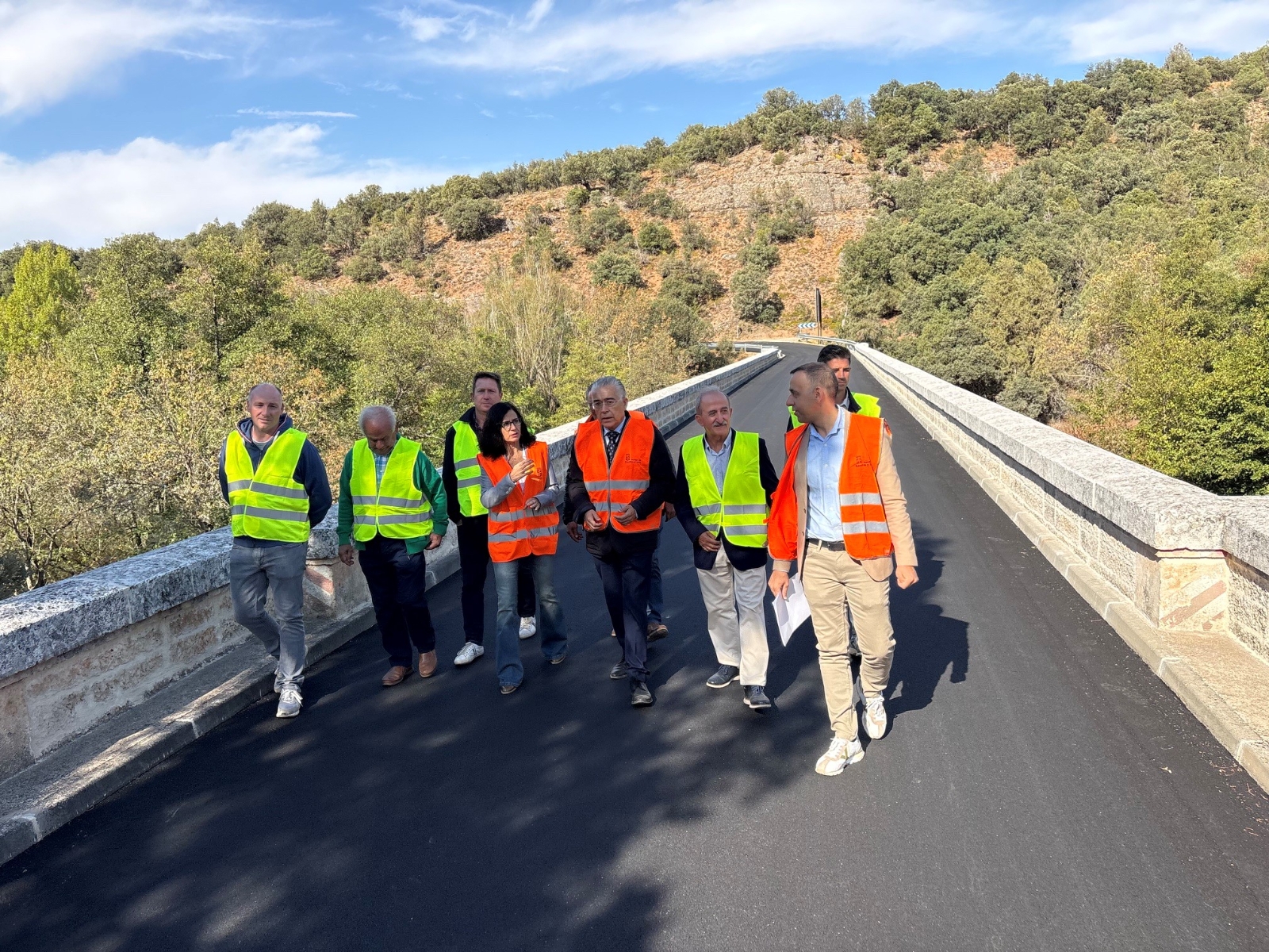 Invierten más de 378.000 euros en rehabilitar el histórico puente de piedra sobre el Arlanza en Covarrubias
