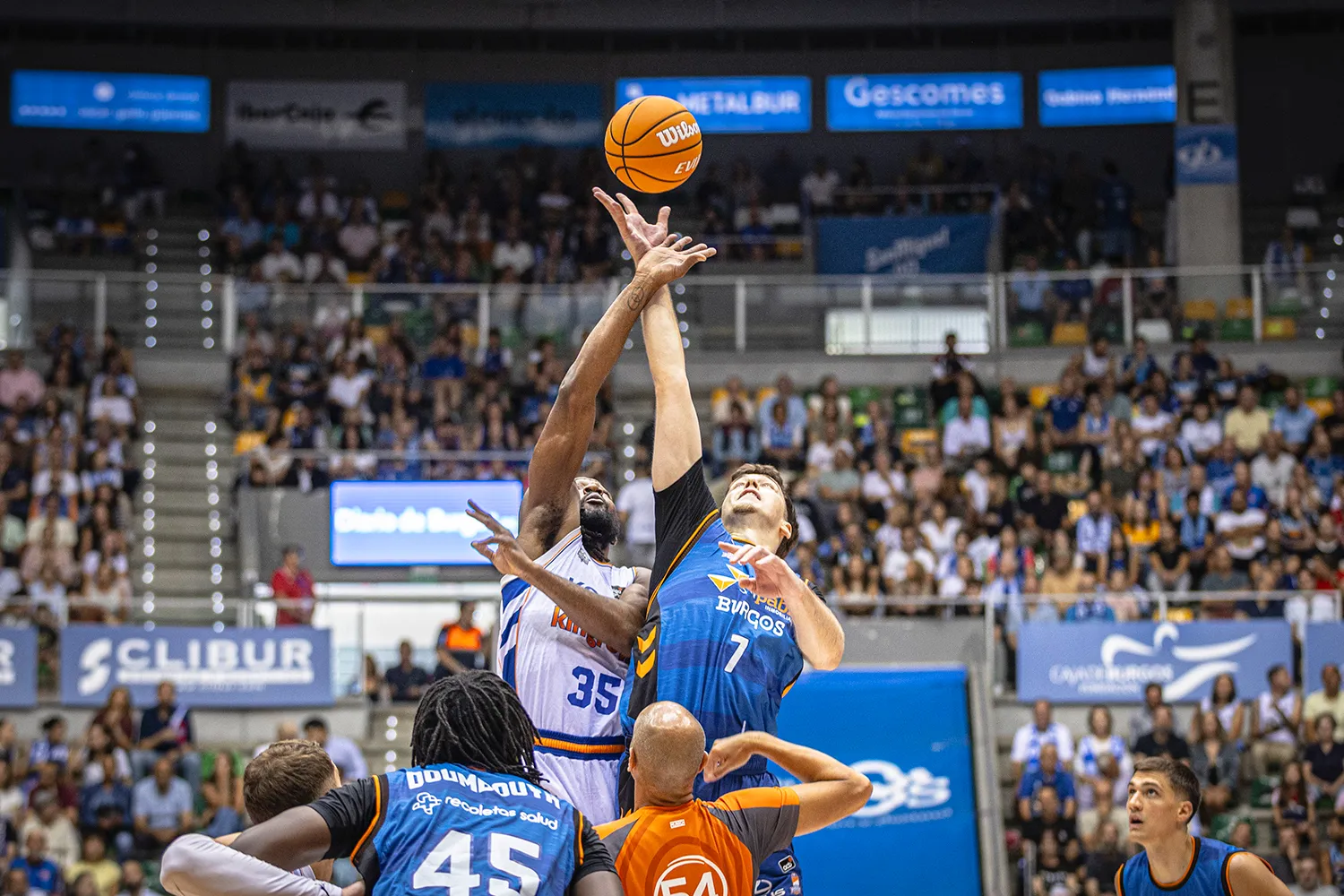 San Pablo Burgos arranca la temporada con derrota frente a Baskonia (97-98)