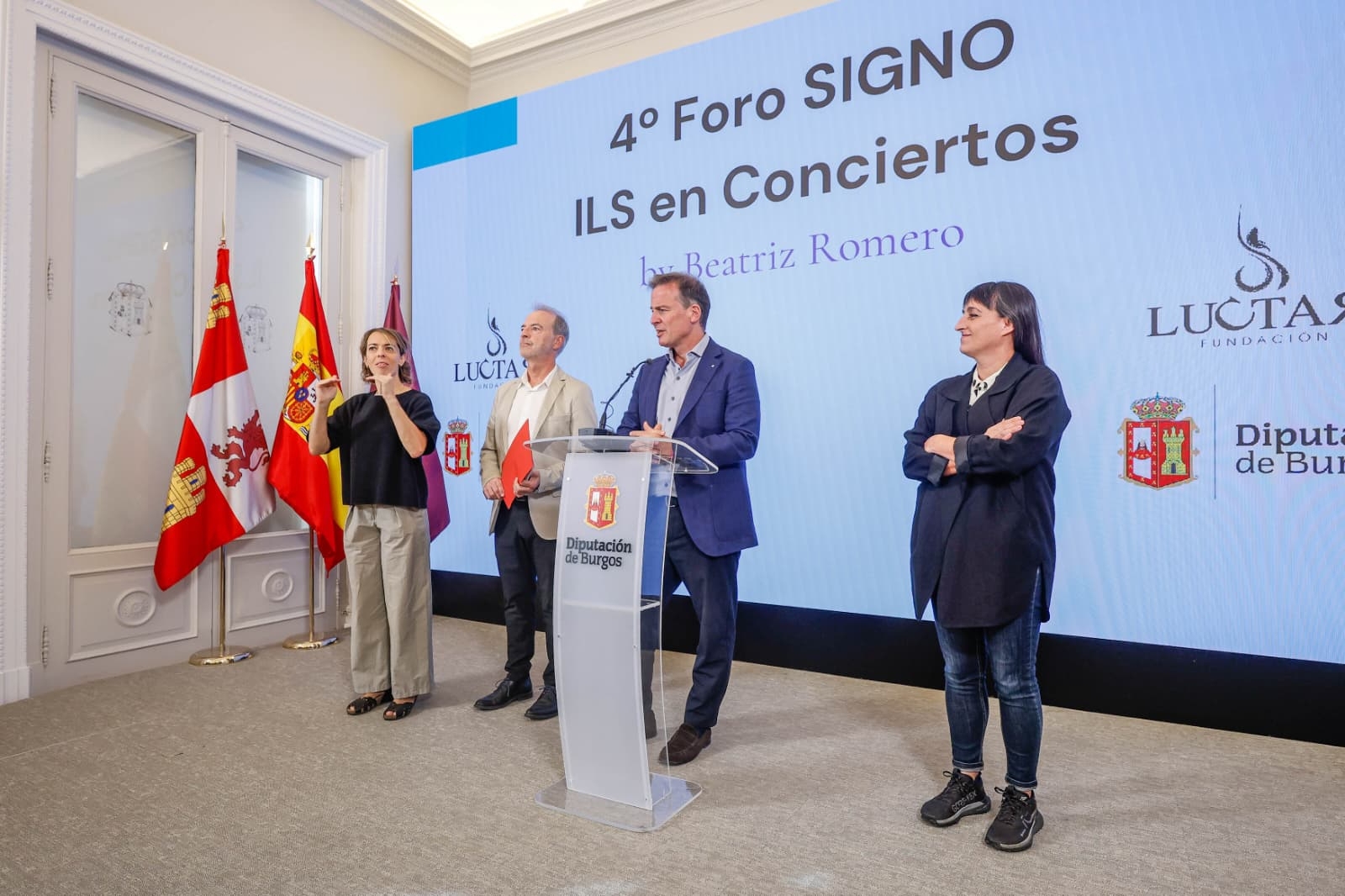 El Foro SIGNO sale por primera vez de Burgos y lleva la interpretación musical en Lengua de Signos a Santo Domingo de Silos