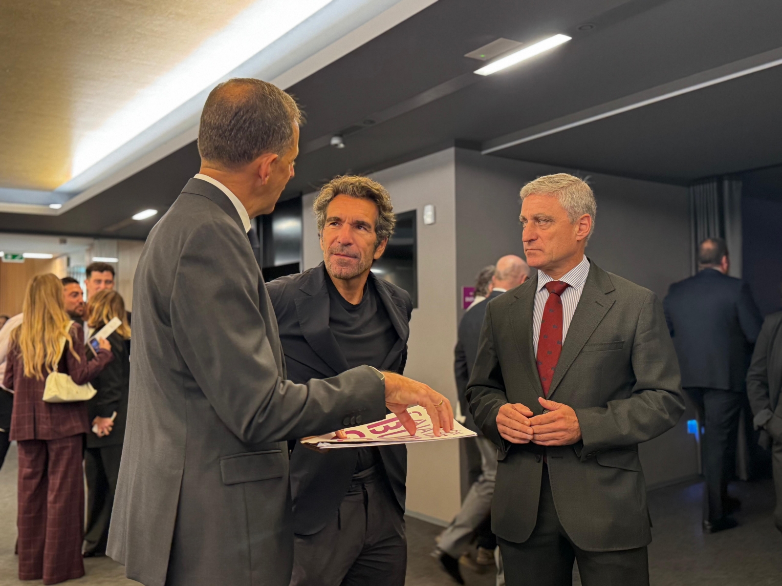 Caja de Burgos mira a los próximos cien años con la industria y el emprendimiento como motores