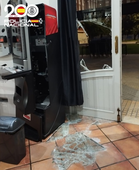 Detenido por un robo en una cafetería de Miranda en el que habría utilizado un hacha de grandes dimensiones