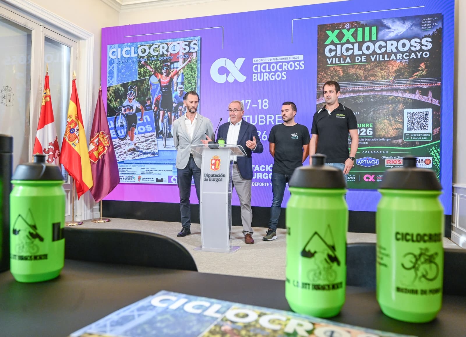 Medina de Pomar y Villarcayo reúnen a más de 1.500 ciclistas en el XXI Circuito Nacional de Ciclocross