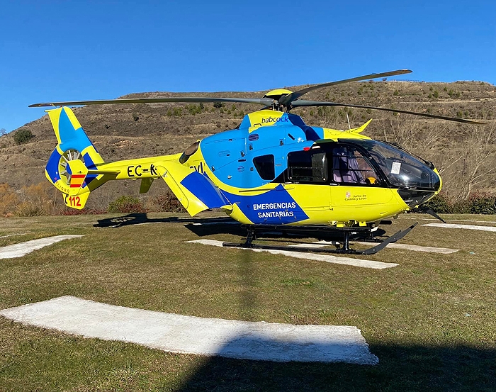Un camión con mercancías peligrosas se sale de la A-1 en Burgos y obliga a activar el plan de emergencia