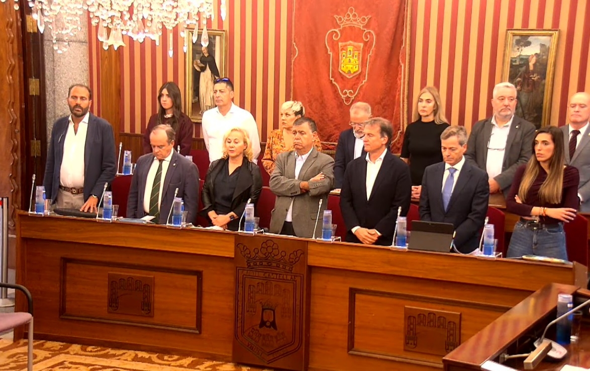 PP y Vox unen sus votos en Burgos contra la Ley de Nietos y el PSOE denuncia bulos