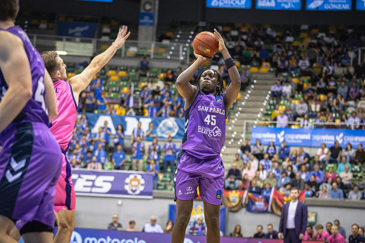 El San Pablo se estrella ante el Riga y complica su camino en Europa