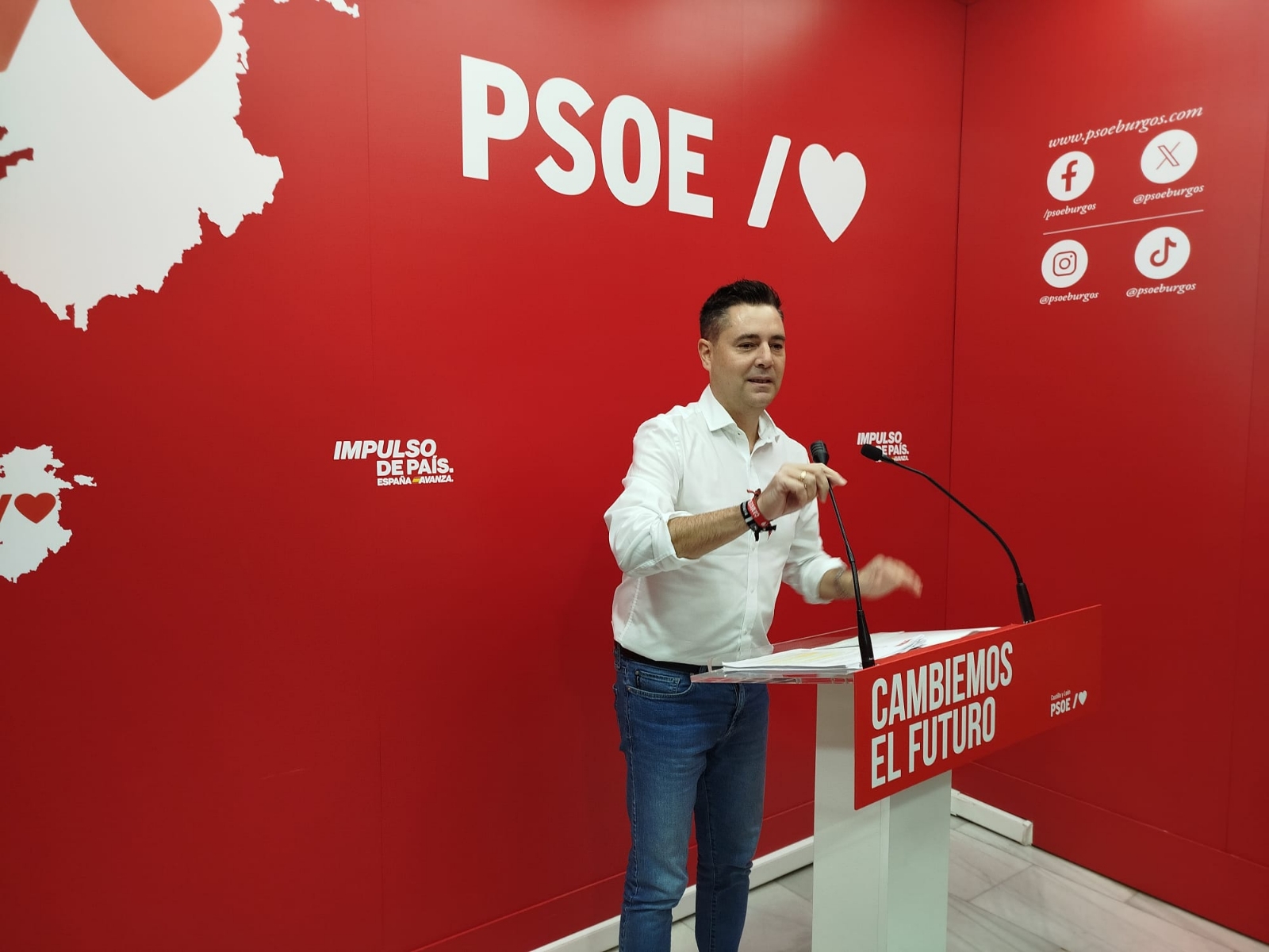 De la Rosa defiende el "acuerdo histórico" entre PSOE y Frente Amplio para concentrar el voto al Senado