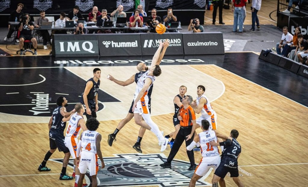 96-87 | El San Pablo Burgos se queda sin premio en Bilbao tras pelear hasta el final