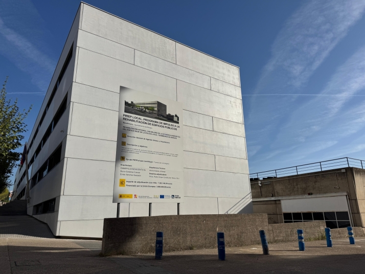 La millonaria rehabilitaci&oacute;n de la sede de Polic&iacute;a y Bomberos moderniza un edificio clave en Burgos | Imagen 1