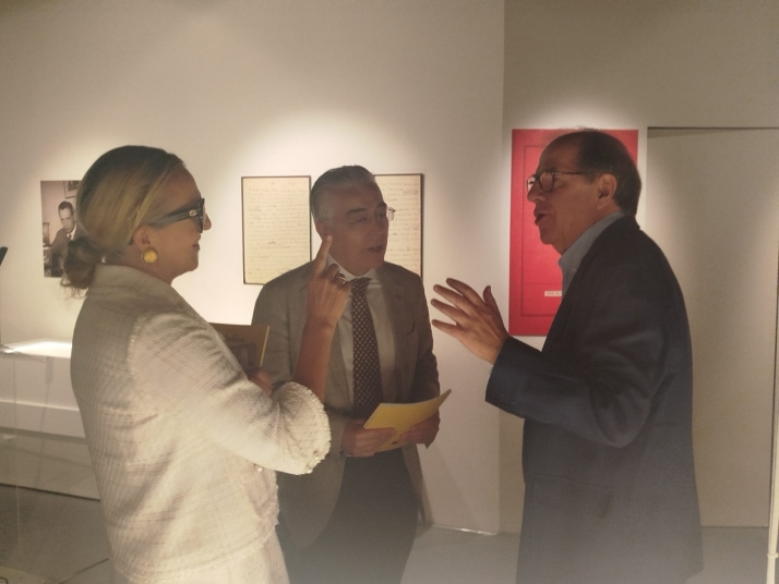 El ex presidente de la Junta de Castilla y León, Juan Vicente Herrera, ha inaugurado la exposición